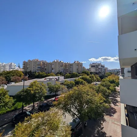 Casa Mural * إِستيبونا