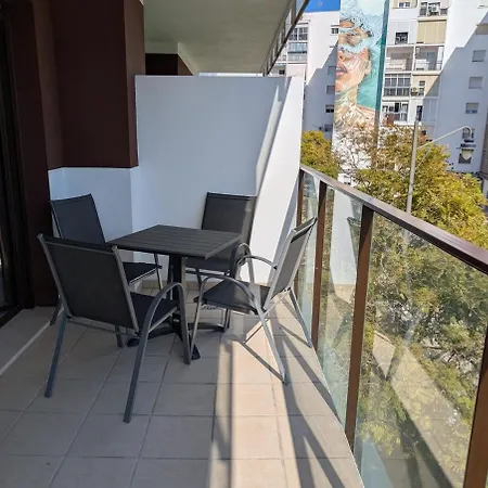 Casa Mural * Εστεπόνα